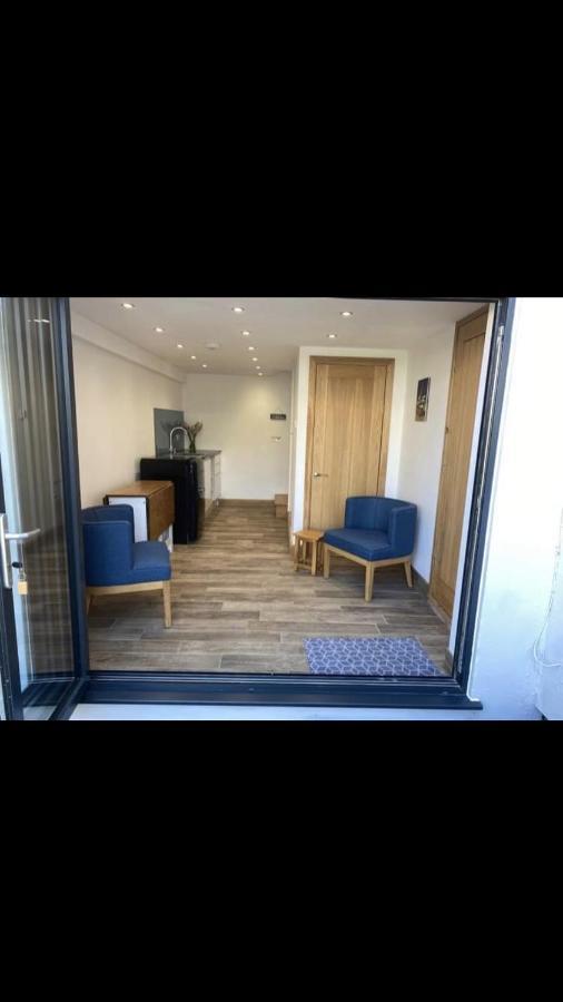 Hugh Town Storm Cottage B&B מראה חיצוני תמונה